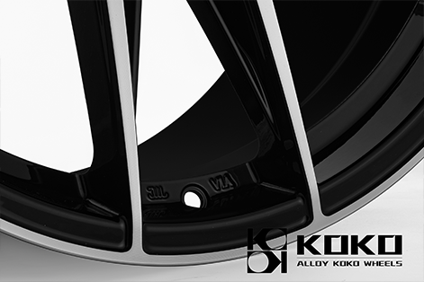 SL525亮黑車(chē)面